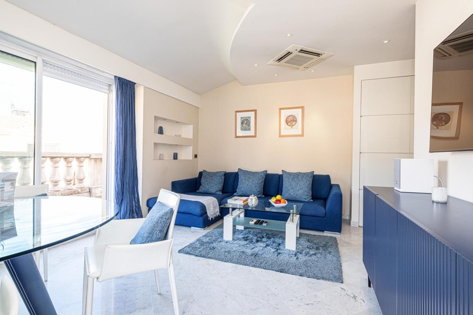 Victoria Bergamote Attic - Happy Rentals Menton Exteriér fotografie