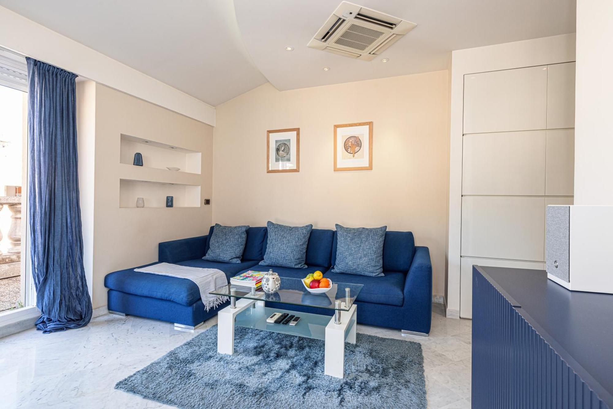 Victoria Bergamote Attic - Happy Rentals Menton Exteriér fotografie
